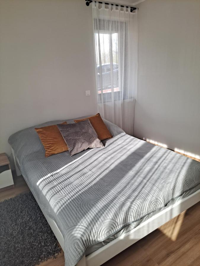 Apartament Sarna Jelenia Gora Ngoại thất bức ảnh